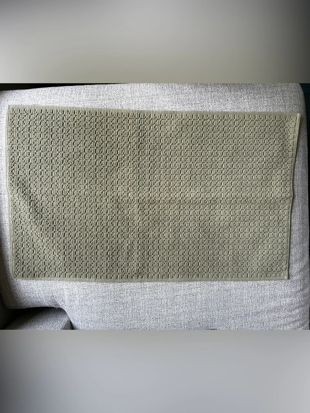 Threshold Olive Green Textured Bath Mat